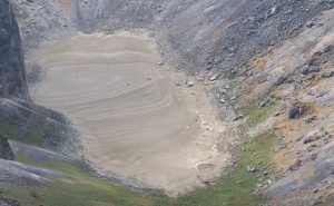 Modro jezero potpuno presušilo, pogledajte nevjerovatan snimak