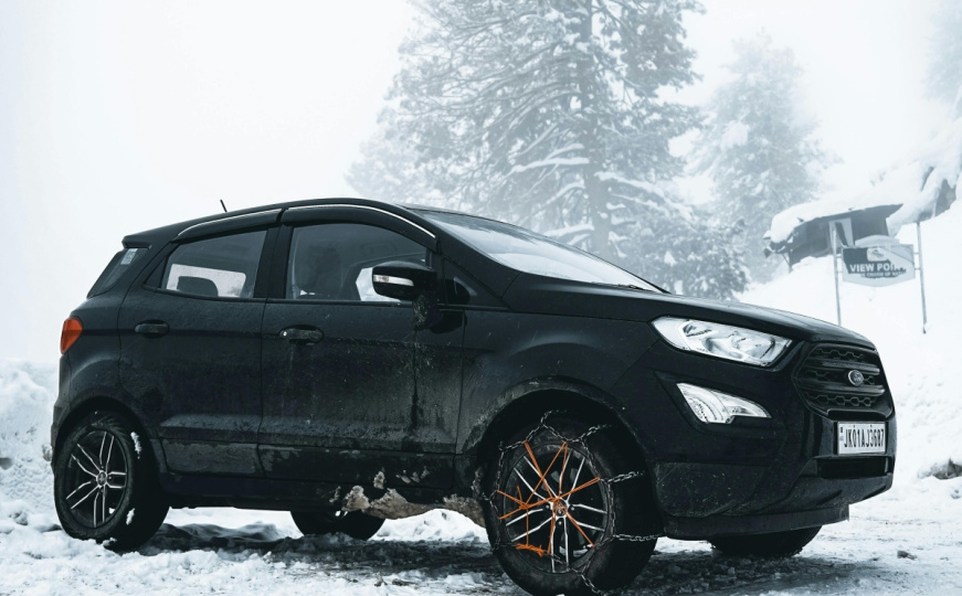 Pripremite svoj automobil za zimu: Pet ključnih koraka za sigurnu vožnju u hladnim mjesecima