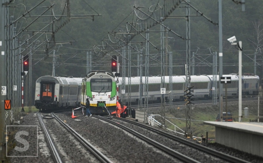 Neviđena sabotaža u Poljskoj: Dio željezničke pruge dignut u zrak