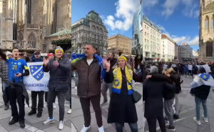 Beč od jutra preplavljen našim navijačima: Trgom odjekuje "Volim te Bosno"