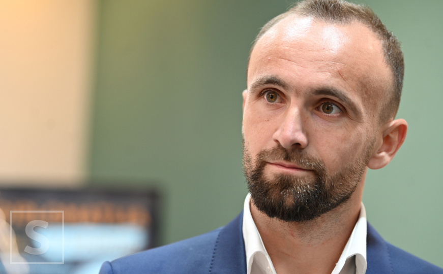 Podrška sa svih strana: Amel Tuka će večeras u Beču bodriti reprezentaciju BiH