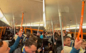 Ludnica u bečkom gradskom prijevozu: Navijači BiH ostavili u čudu domaće stanovništvo