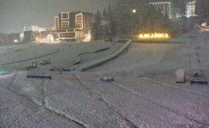 Zabijelila se Bjelašnica: Snijeg ne prestaje padati, temperatura –1°C