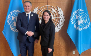 Bećirović se sastao sa Baerbock: Zahvala za širenje istine o genocidu u Srebrenici