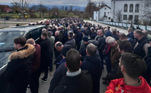 Posljednji ispraćaj Aldine Jahić: Veliki broj ljudi na dženazi u Miljanovcima kod Kalesije