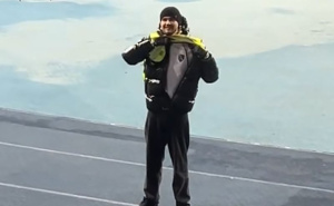 "Hrabri sin Bosne": Navijači pronašli zaštitara koji je ispod uniforme nosio 'ljiljane'