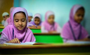 Austrija zabranila nošenje hidžaba u školama: Ovo su nova pravila, kazne i do 800 eura za kršenje