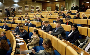 Bizarne rasprave i uvrede: Zastupnici nisu usvojili dnevni red na sjednici o aferi "Spengavanje"