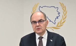 Schmidt: Dejton je okončao brutalan rat. Ali je to 'živi' dokument, potrebne su ustavne promjene