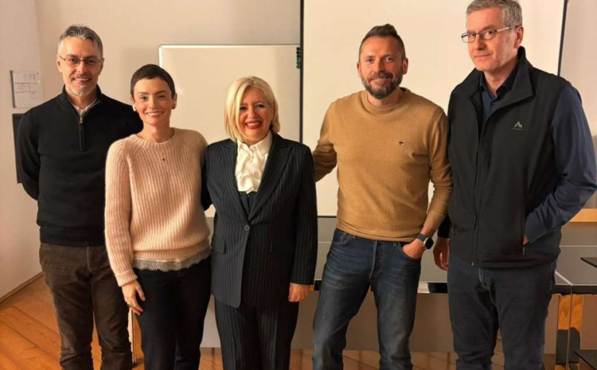 Knjiga "Srebrenica 30" predstavljena u Italiji: Glas istine, opomene i hrabrosti