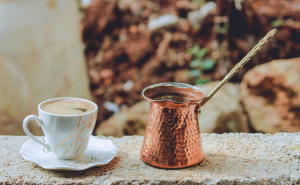Omiljeni napitak mnogih: Ovo je tajna pripreme savršene crne kafe