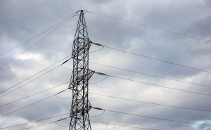 Snijeg uzrokovao probleme: Ilijaš i Hadžići bez struje, ekipe Elektrodistribucije BiH na terenu