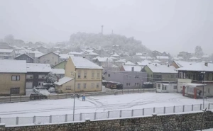 BiH: Više od 40 mještana završilo u hitnoj, sumnja se na trovanje vodom