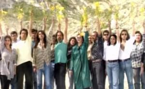 Zemljo mojih djedova, dok je tvojih sinova, ti ćeš biti prkosna: Pjesma dana je 'Mojoj dragoj BiH'