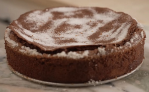 Čokoladna torta bez brašna: Bogata, kremasta i prirodna bez glutena