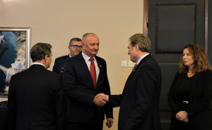 Američka delegacija u posjeti Ministarstvu odbrane BiH: Razgovarano o jačanju saradnje