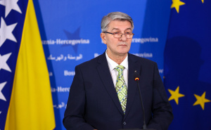 Mehmedović: Udruženi poduhvat SNSD-a i HDZ-a vodi ka obespravljivanju Bošnjaka i slabljenju države