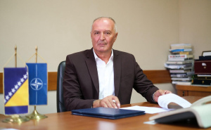 Helez zabranio slijetanje mađarskog vojnog aviona u BiH: Szijjarto se trebao sastati sa Dodikom