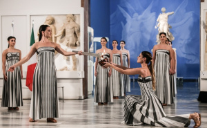 Upaljeni plamen ZOI 2026: Baklja se sprema za putovanje u Milano i Cortinu