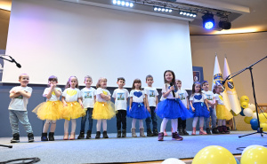 "Ovo je zemlja moja": Djeca Sarajeva premijerno izvela patriotske pjesme nastale u ratu