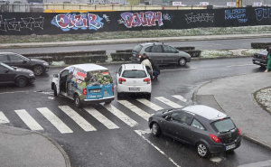 Nesreća u Sarajevu: Automobil udario pješaka, policija na terenu