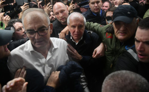 Nevjerovatne scene s beogradskog aerodroma: Navijači Partizana vatreno dočekali Željka Obradovića