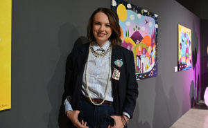 Otvorena izložba "Ti si ljubav": Alena Gojak u humanitarnoj misiji, ljubav kao pokretač svega