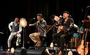 Pred koncerte u Sarajevu: Zabranjeno pušenje i pjesma dana "Fikreta"