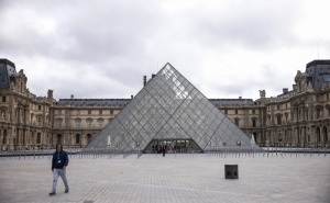 Louvre drastično podiže cijene ulaza za posjetioce izvan EU: Poskupljenje od čak 45%