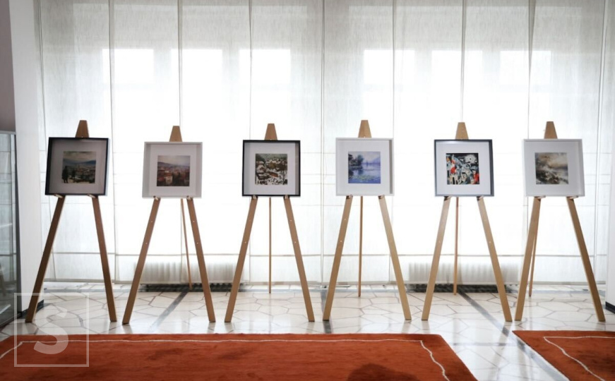 "Mašina koja sanja Sarajevo": Umjetnica Mia Fendi održala predavanje u ANUBiH