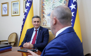 Denis Bećirović se sastao sa Johnom Ginkelom: Južna interkonekcija je prilika za jačenje partnerstva