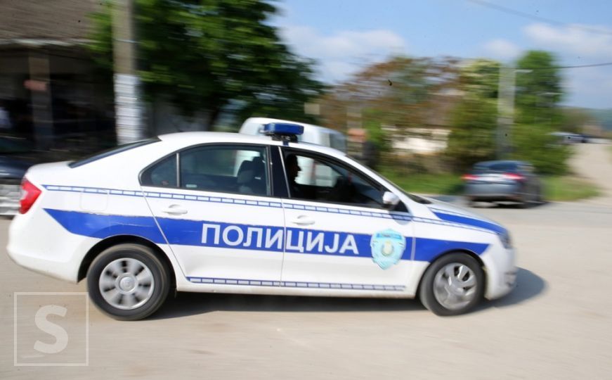 Stravična saobraćajna nesreća u Srbiji: Poginuli muškarac i beba od 14 mjeseci