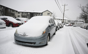Koristan trik za automobile zimi: Spriječite stvaranje leda na staklu