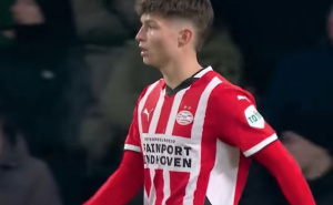 Esmir Bajraktarevića postao starter u PSV nakon uspješnog nastupa za BiH: Utakmicu prati Barbarez