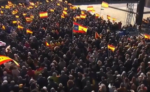 Protest u Madridu: Hiljade demonstranata traže ostavku premijera Sancheza