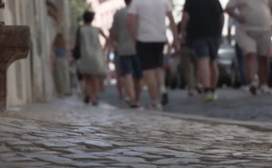 Umjetnička kaldrma u Lisabonu: Turistička atrakcija ili opasnost za određene građane?