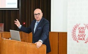 Historijski uspjeh: Kenan Arnautović postao predsjednik Svjetske federacije neurohirurških društava