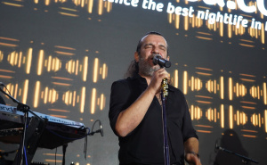 Aca Lukas: Želim da pjevam besplatno za Novu godinu u Sarajevu. Novac ćemo dati u humanitarne svrhe