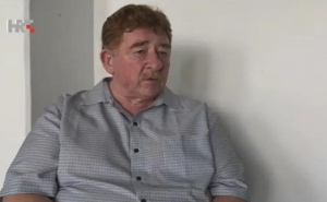 Preminuo Kevin Curtis, bivši haški istražitelj koji je Slobodana Miloševića odveo u Haag