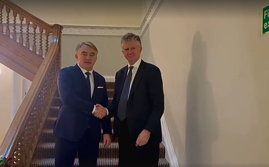 Komšić se u UK sastao sa Jonathanom Powellom: Razgovarali o političkim i sigurnosnim izazovima