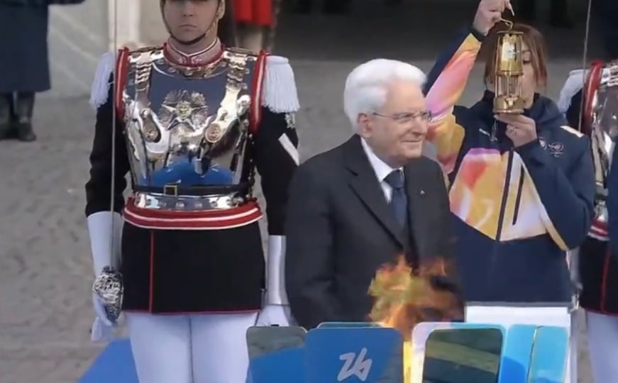 Italija: Zapaljen plamen Zimskih olimpijskih igara u Rimu