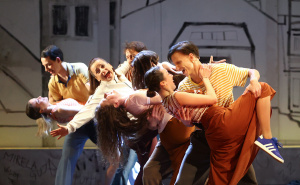 Publika uživala: U Narodnom pozorištu ponovo izveden mjuzikl "Sarajevo, moje drago"