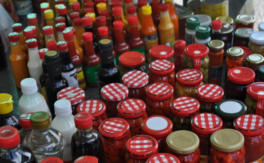 Omotavanje zimnice u aluminijsku foliju: Pomaže li zaista ili je samo običan trik?