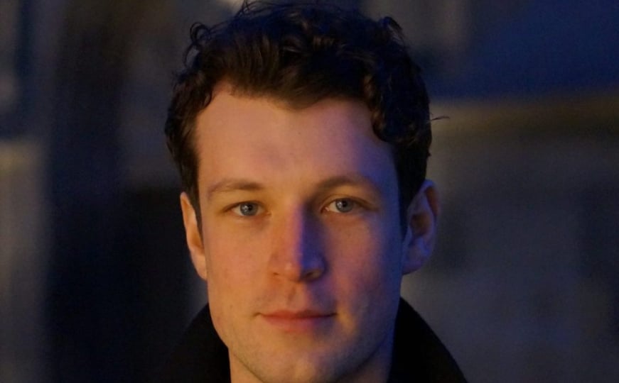 Gigant svjetske nauke iz BiH: Dr. Adnan Mehonić dolazi u Sarajevo na Futures Leaders Summit 2025