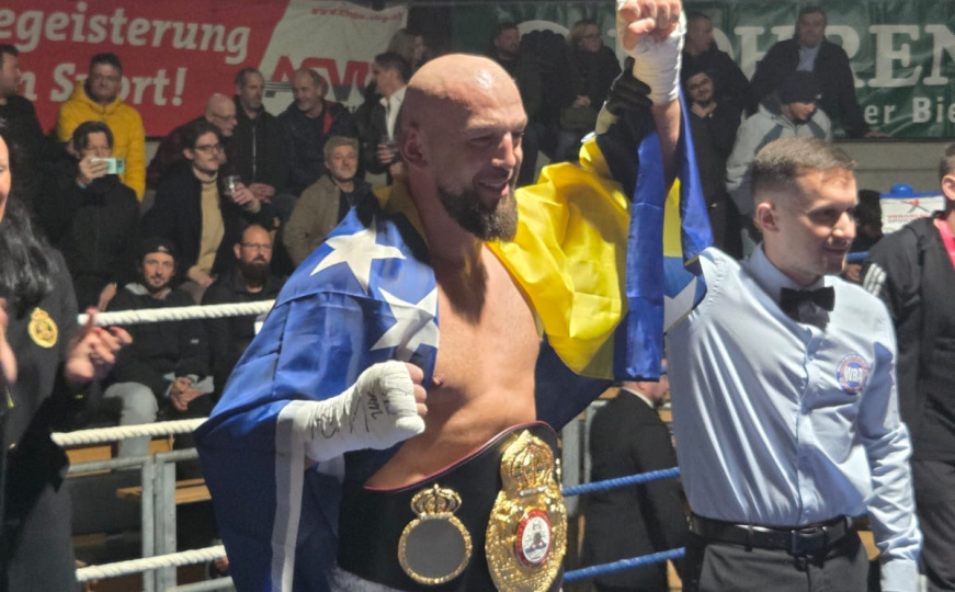 Iron Puki osvojio WBA europsku titulu: Dominantna pobjeda nad Rashadom Karimovom