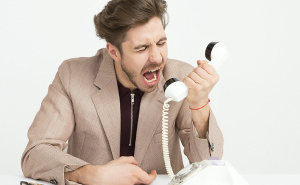 Detalji optužnice za terorizam: Čustović iz Amerike zvao institucije u RS i prijetio ubistvima