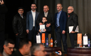 Jajce: 700 posjetilaca na promociji knjige 'Jajačka 305/705. Slavna brdska brigada Armije RBiH'