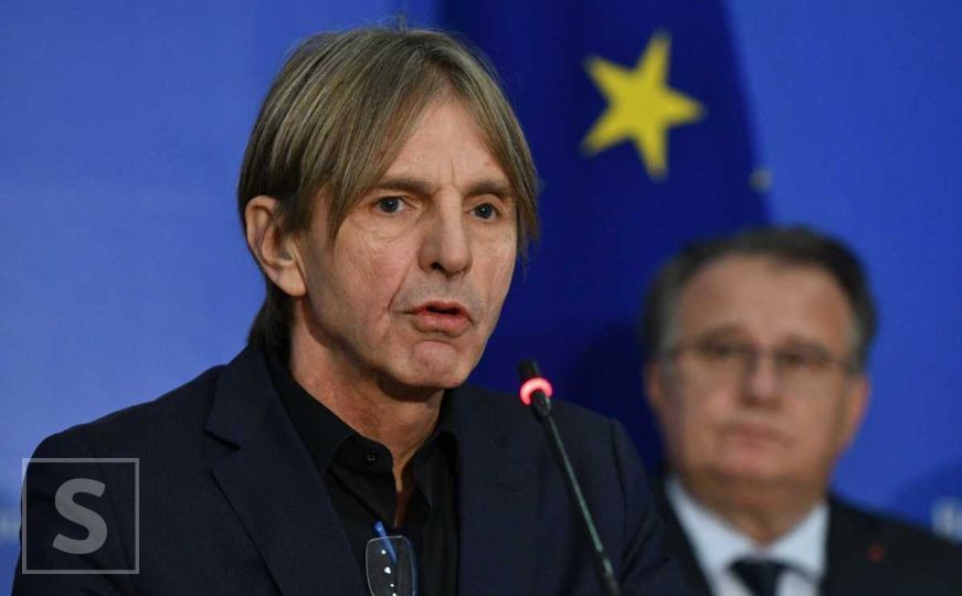 Oglasila se Trojka: Dodik ponovo reketari EU. Iza retoričke fasade SNSD-a krije se jasna poruka