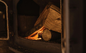 Genijalan savjet za sve koji imaju peć: Kako očistiti crne mrlje sa stakla?