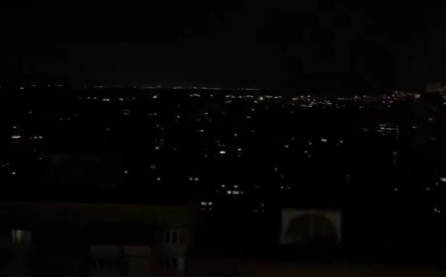 Kijev u mraku: Ruski napadi na energetski sistem paralizirali pola grada